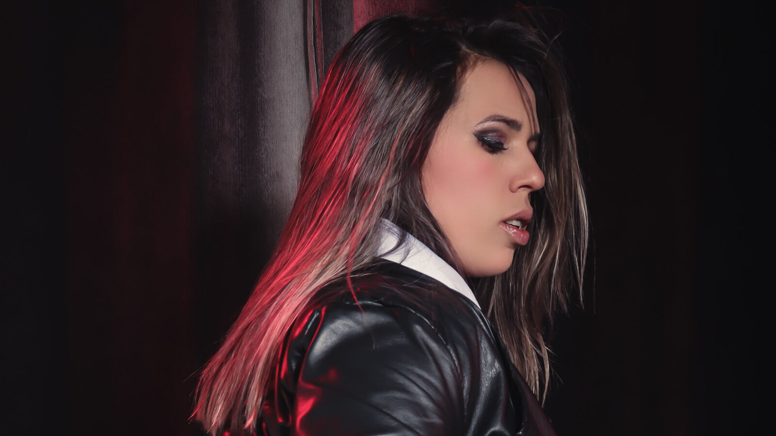 AnnaHarmonie erotic portrait