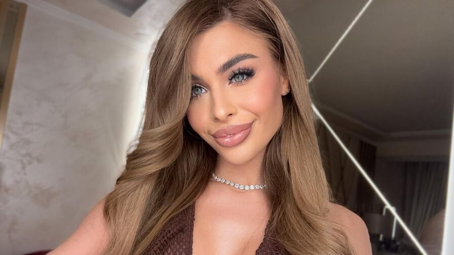 KaylaMinov