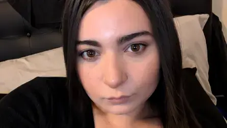 SashaMaroon's chat room