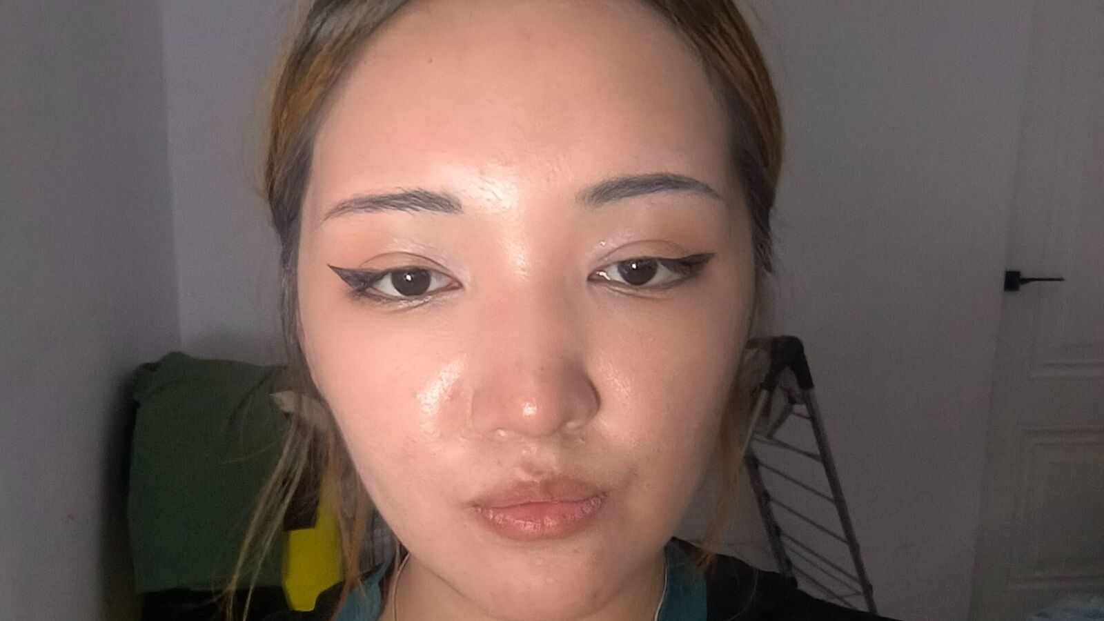 MiaChinessa erotic portrait