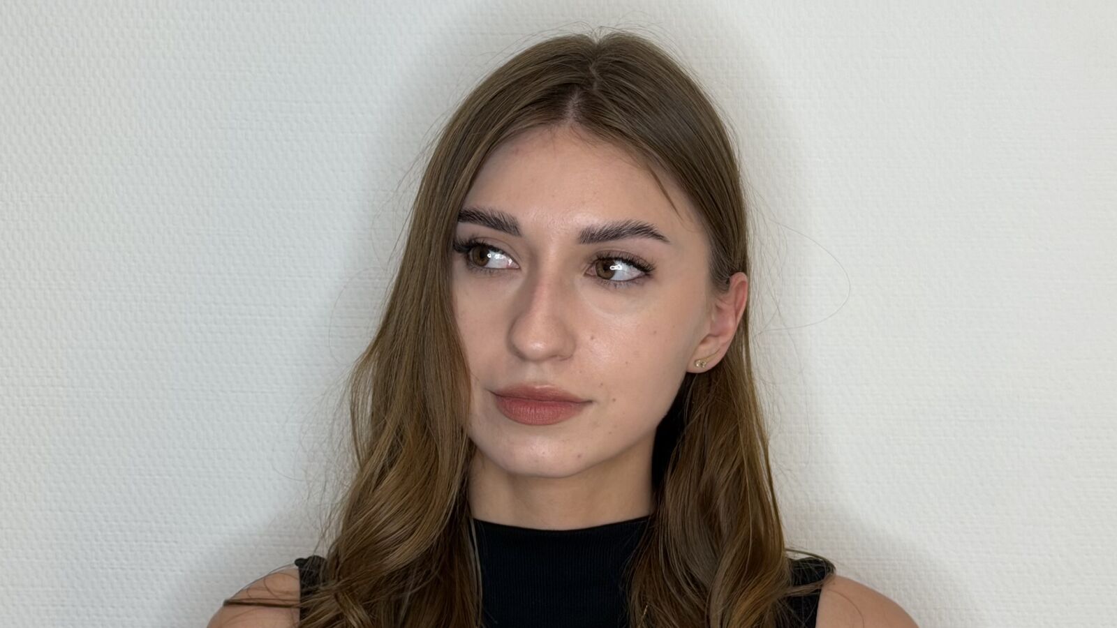 MiguelinaCreech glamour portrait