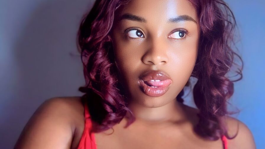 Watch LindaJonea live on Sex Girls Blend
