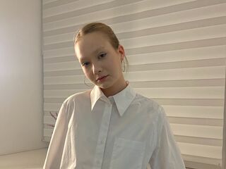 naughty chatroom TanjaDykstra