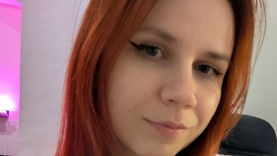 Live Sex Chat with CruelJones