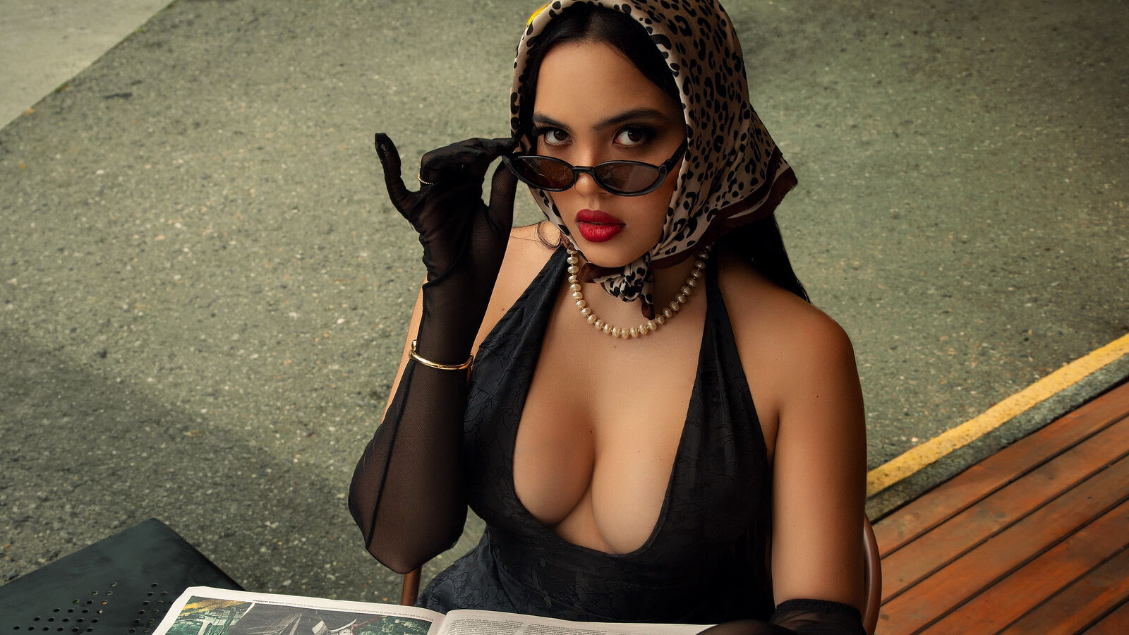 LannaCooper glamour portrait