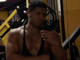 Show privé avec LeonMike