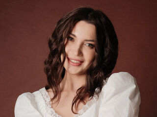 spy web cam KatieSue