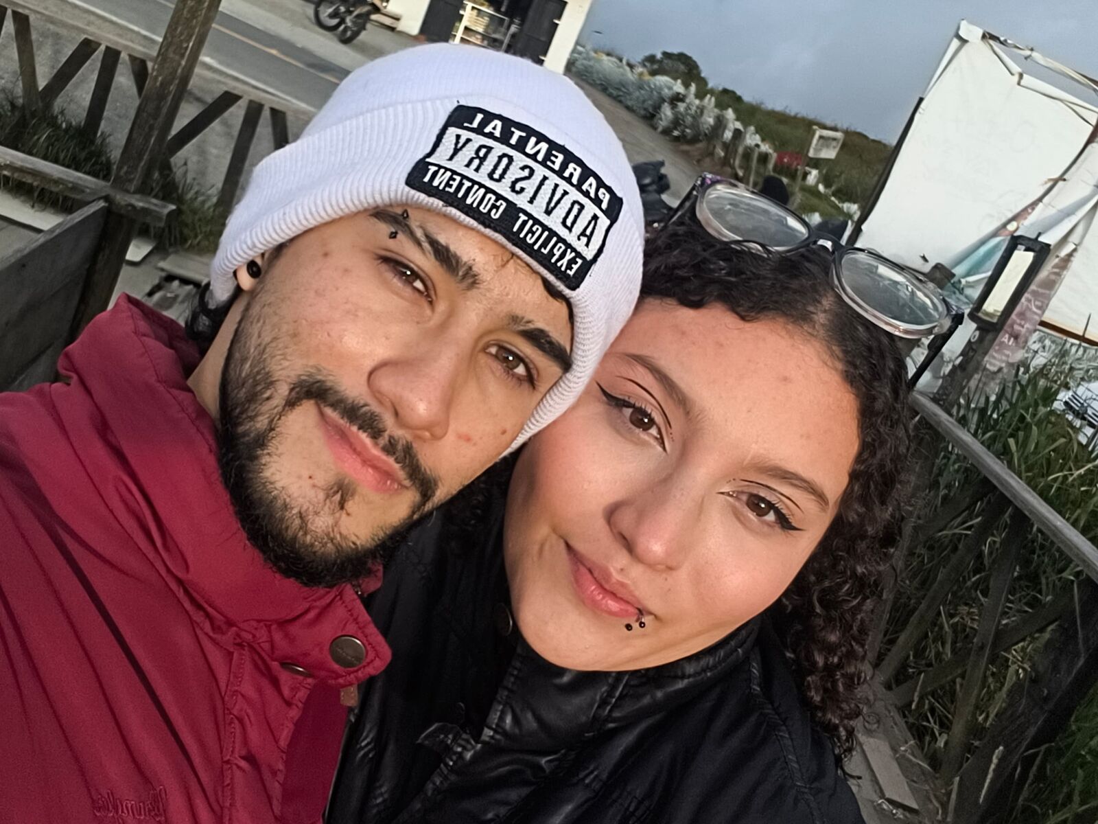 Live cam for TylerAndMalory