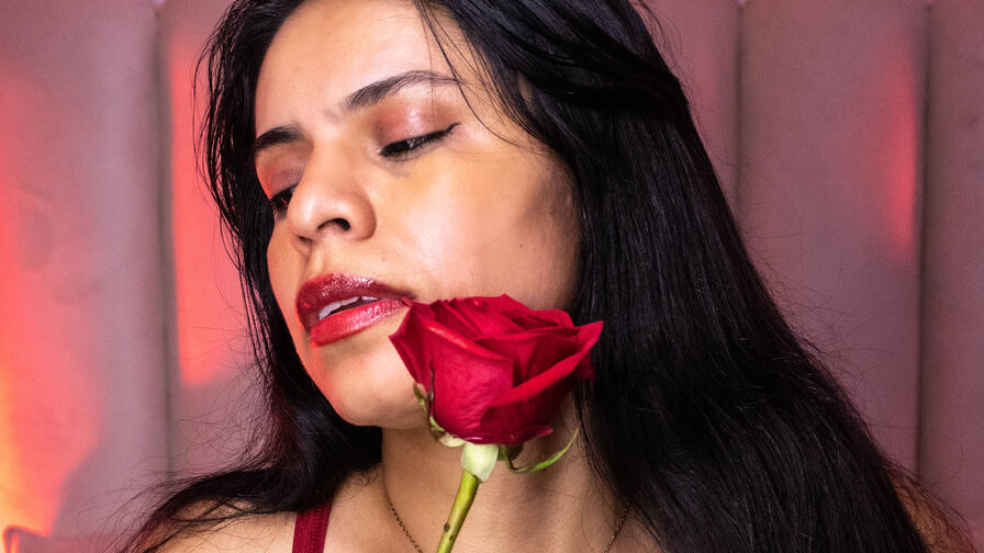 Watch CindyAbril live on Sex Zoom