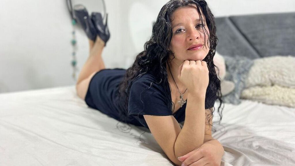 LiaRosm live cam model at LiveJasmin