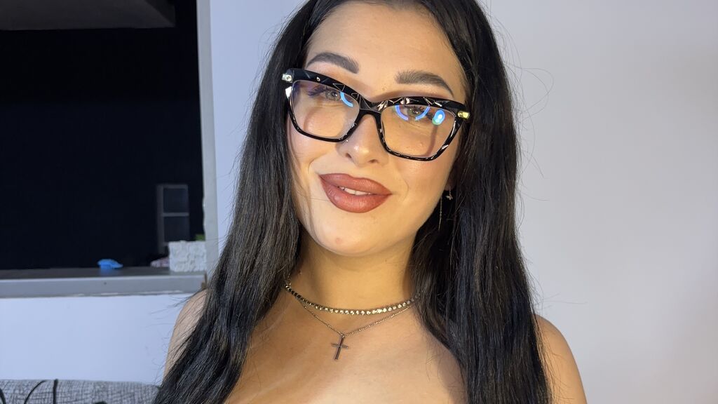 Live Chat with VanessaGlance on LiveJasmin