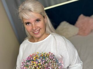 EmmaPill Camgirls live