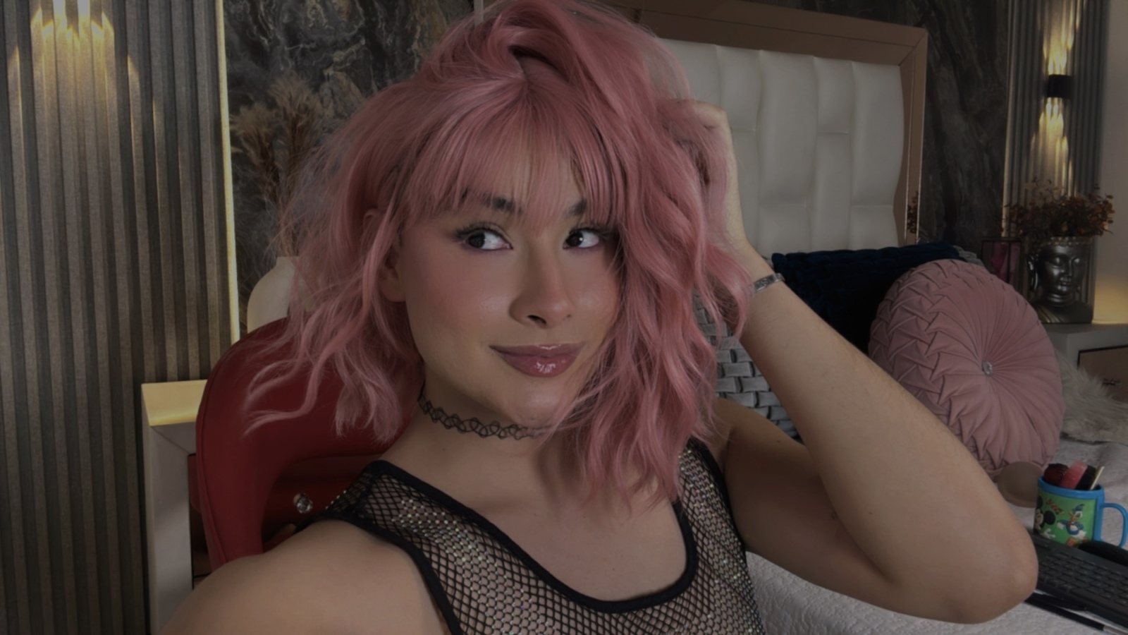 VickyRitz erotic portrait
