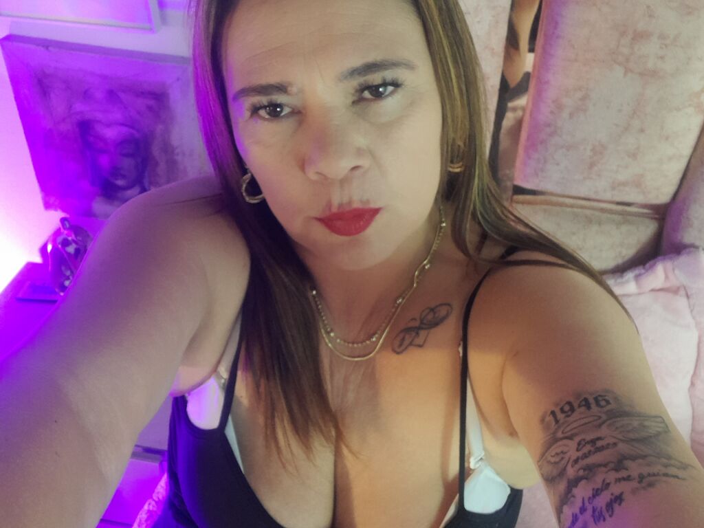 ElenaMontez age 51