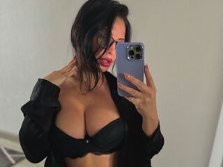 YannaDim age 34
