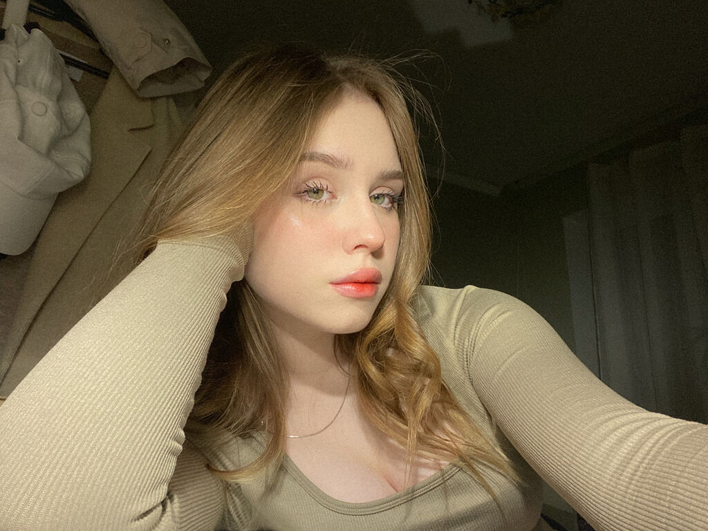 NoelleJones Profile Image