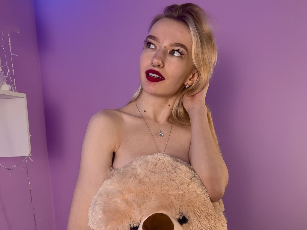 RosaliFox Camera Thumbnail