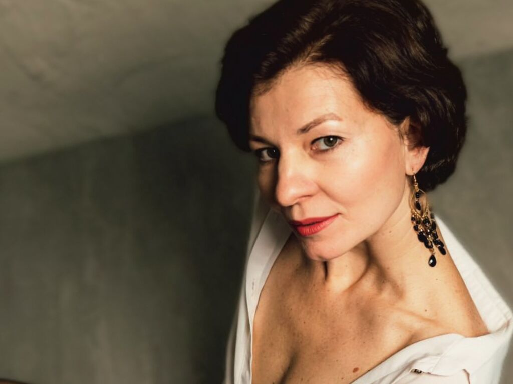 ViktoriiaRom LiveJasmin mature cam preview