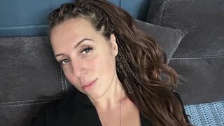 AnytaGu LiveJasmin girl member chat profile