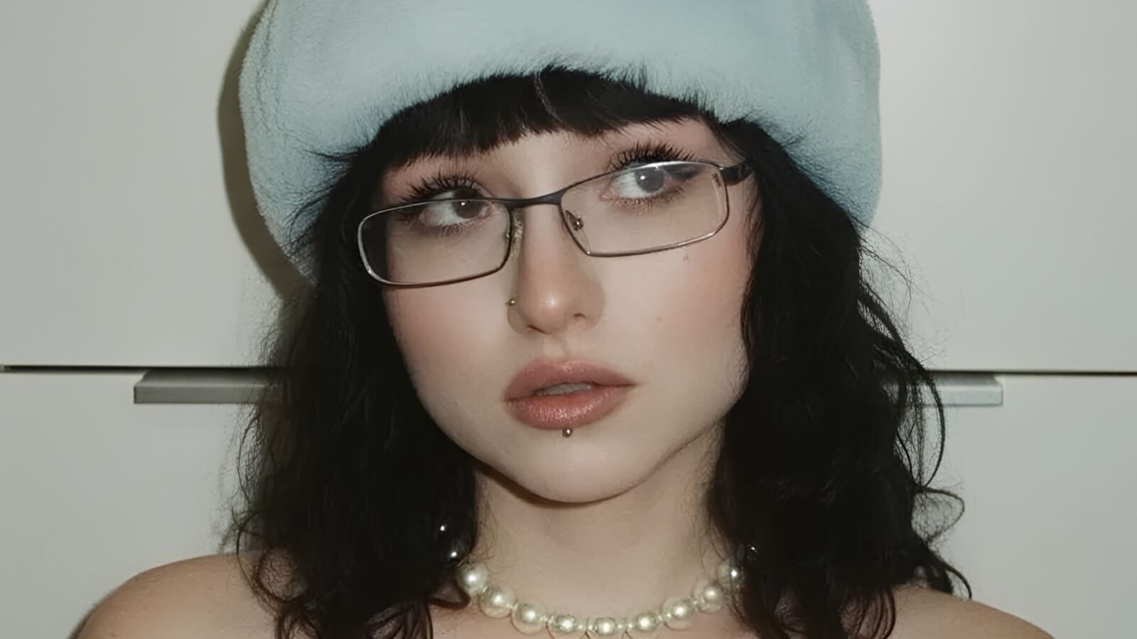 LonnieMackaman erotic portrait