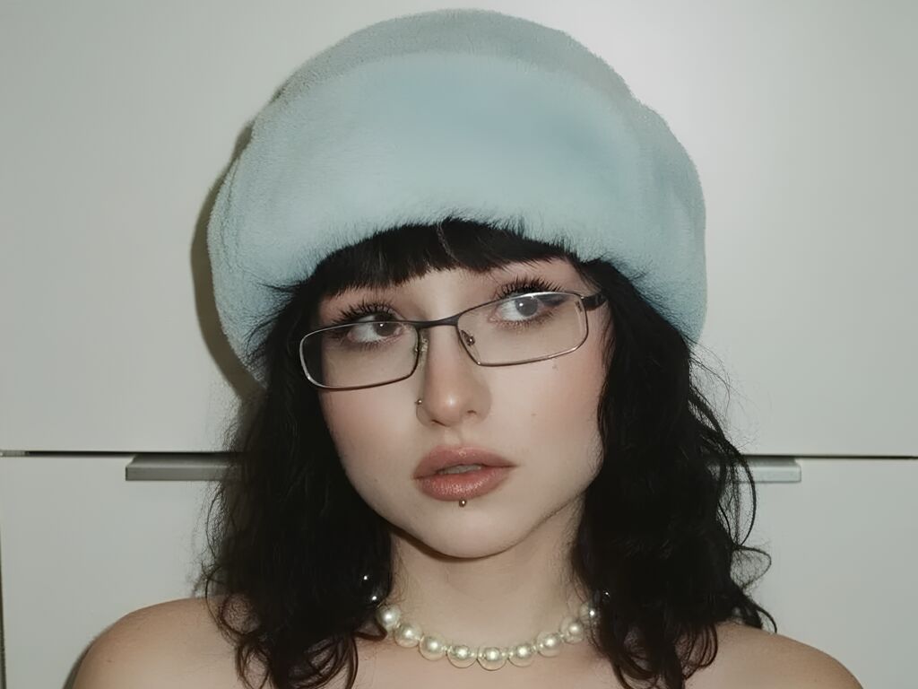 webcam model LonnieMackaman from Web Night Cam webcam model LonnieMackaman from Web Night Cam