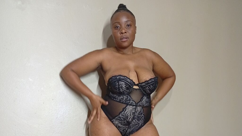 AshelyGrains live cam model at LiveJasmin