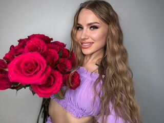 free online sex chat MashaSims