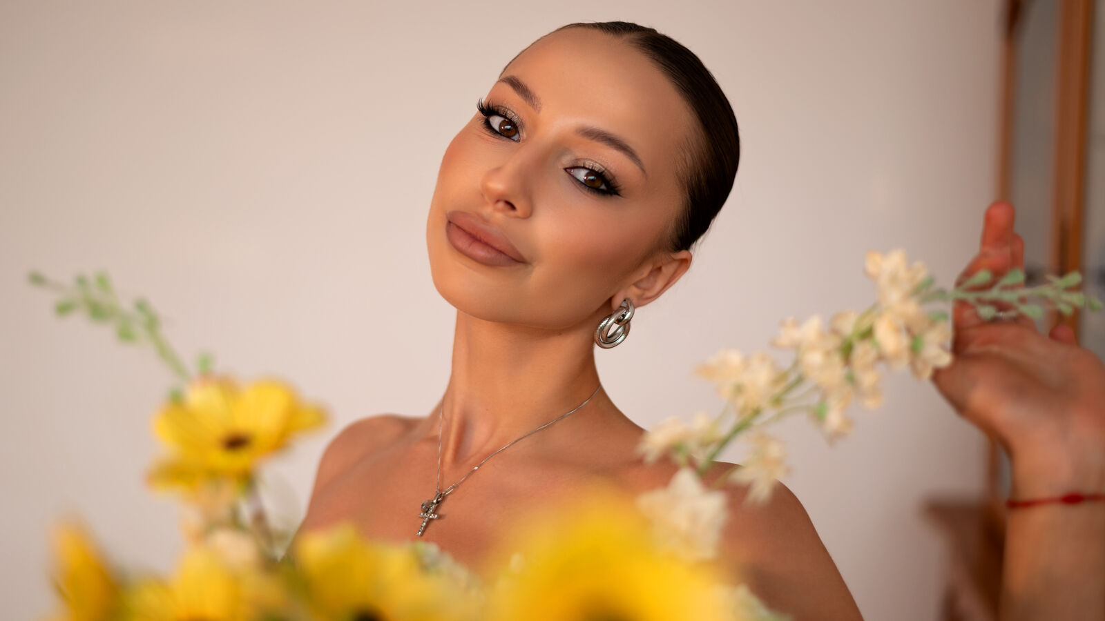 ElizabethNorris glamour portrait