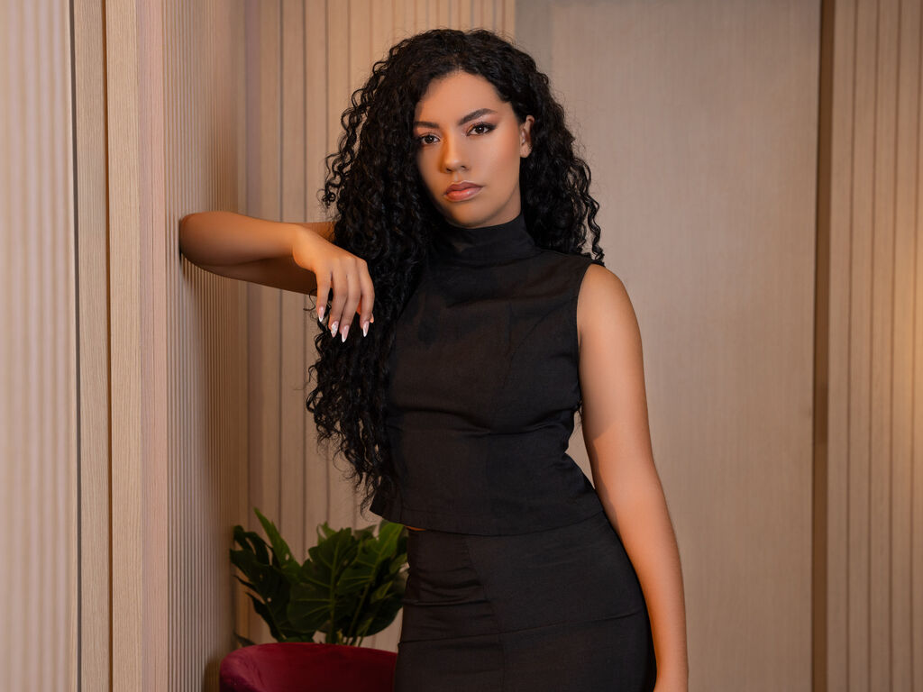 SalomeMachado video chat profile preview