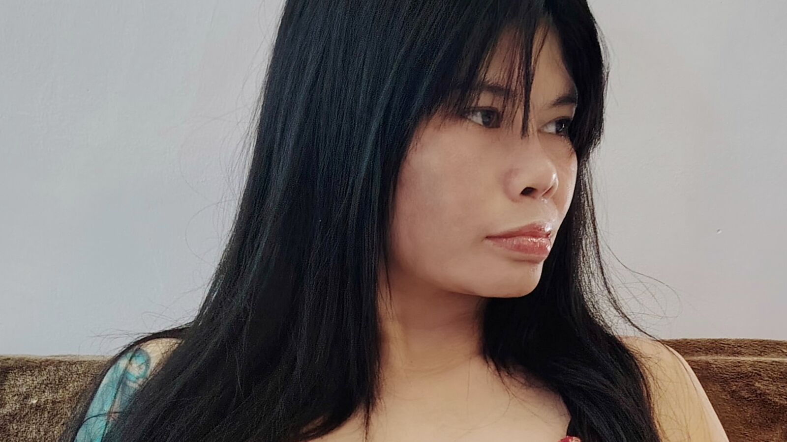 AnnaJulianna erotic portrait