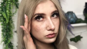 EdwinaHerrin webcam show