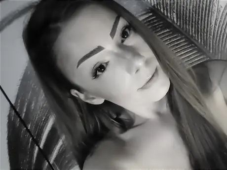 Chat with MadisonJelly