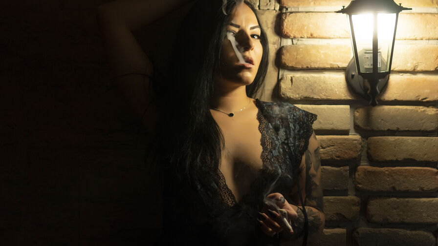 Watch IzabelLecroix on RecordedMilf.com