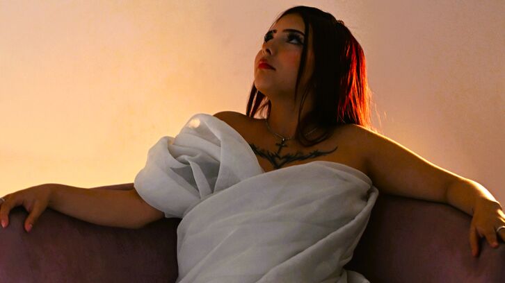 MabelMontiel live webcam show