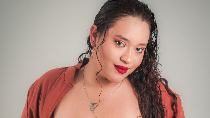 EmiliaTorrez Porn Vip Show