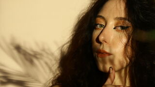 EvaCreek similar adult cam profile