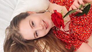 Free Nude VivienneLewis