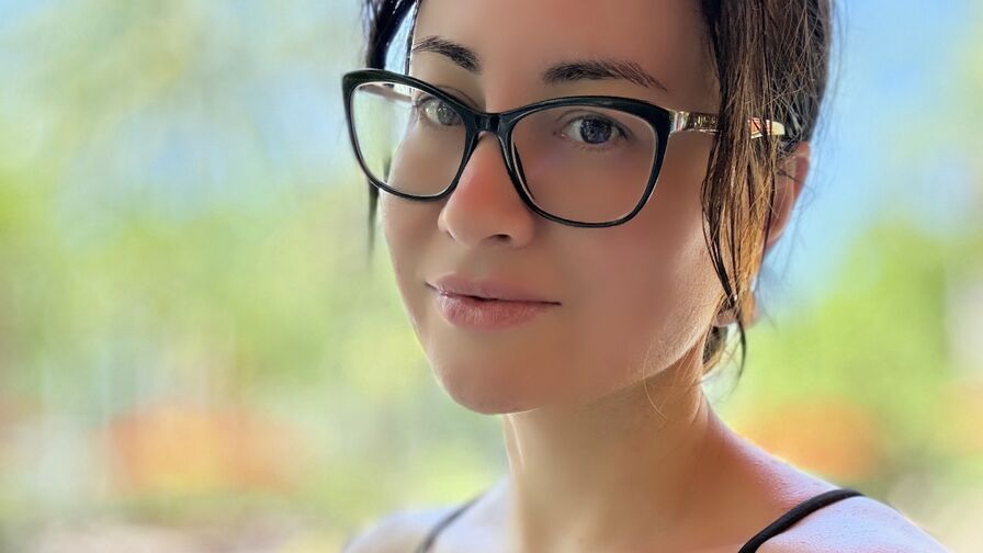 Discover RosieWilliamss on YoniPorn.com