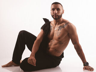 DannyWillson - LiveJasmin Oilshow Striptease Tattoo Boy 