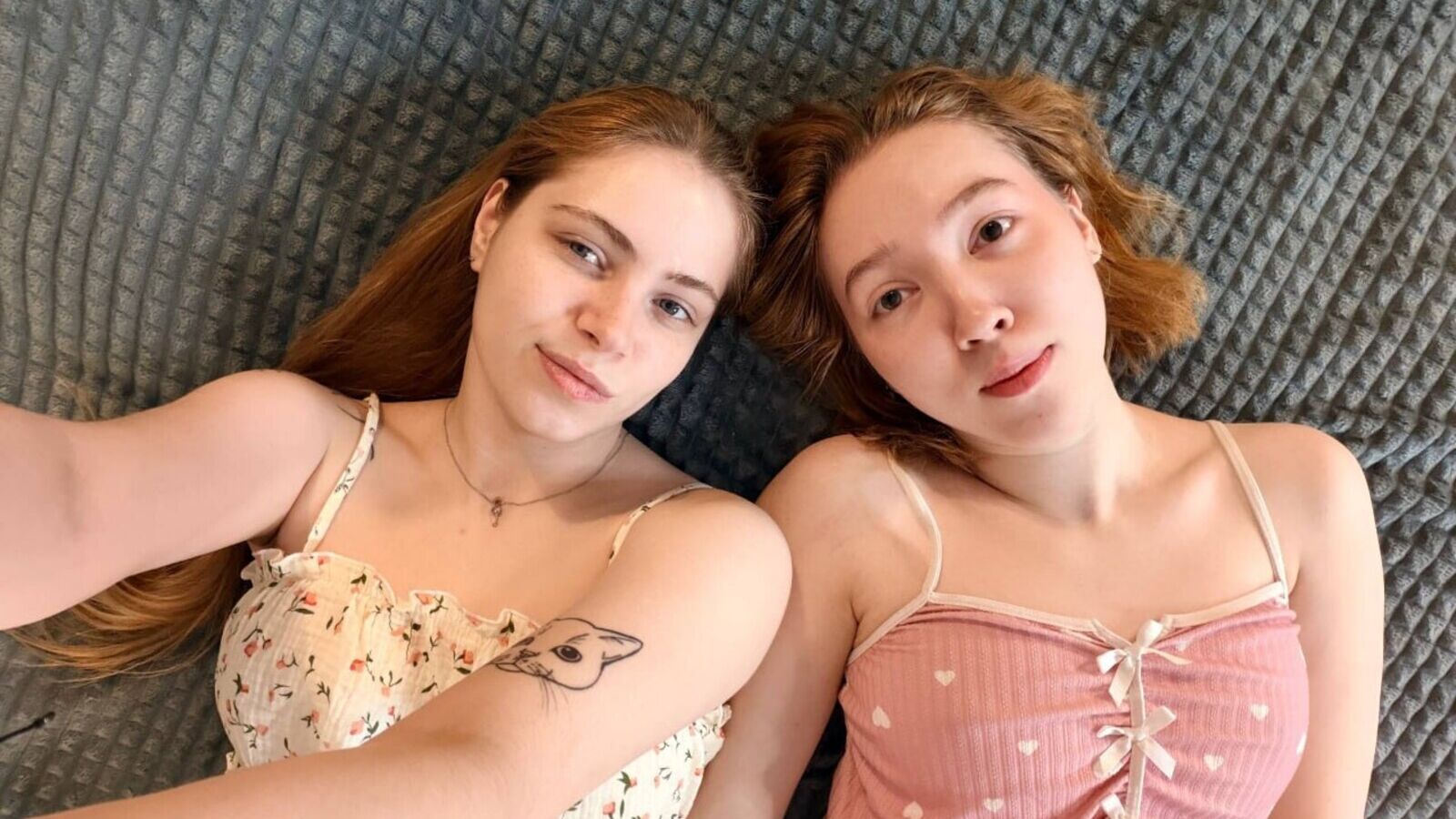 MaiaAndNida erotic portrait