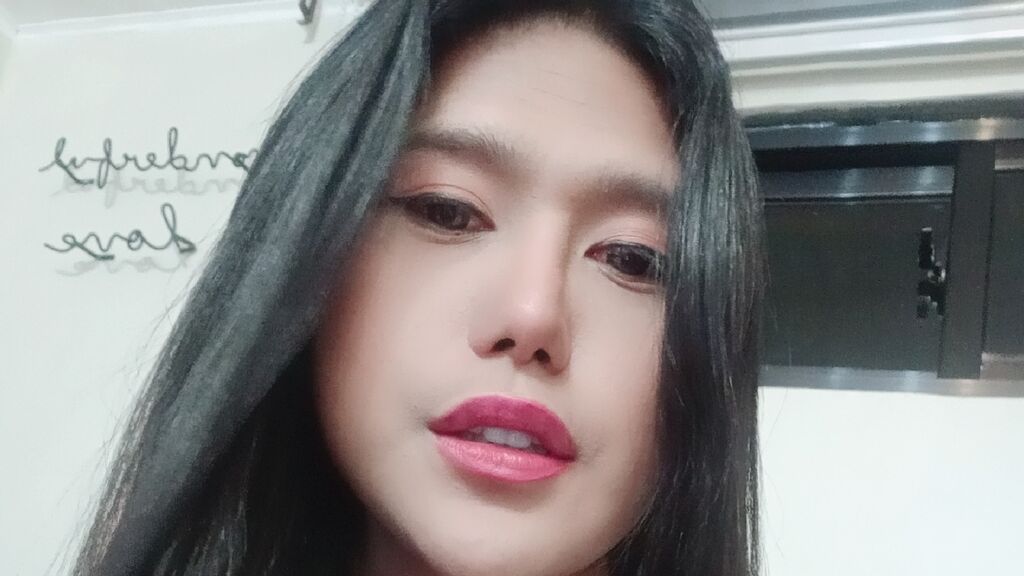 LuxianaRollens cover