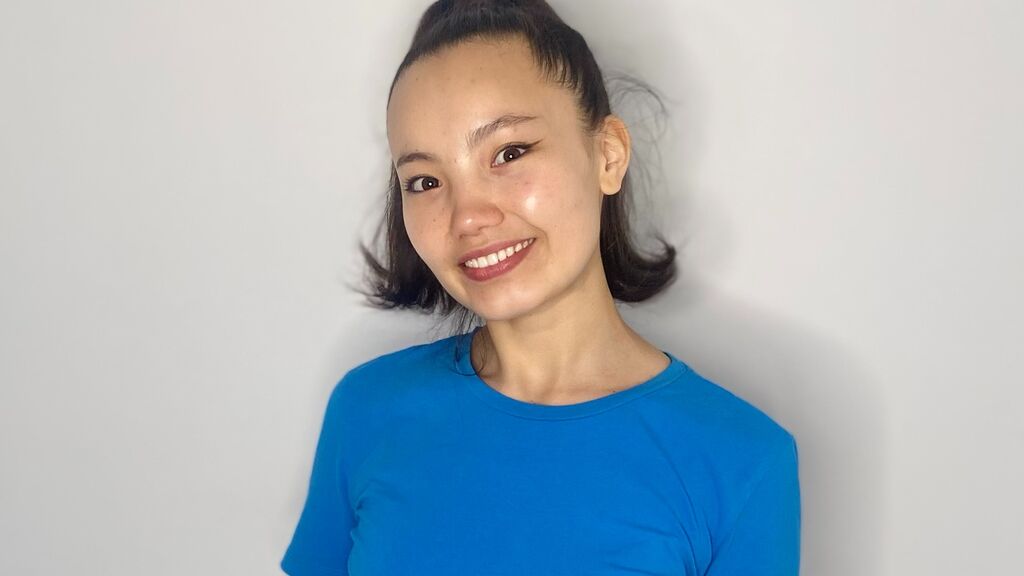 WiloneBark online on GirlsOfJasmin