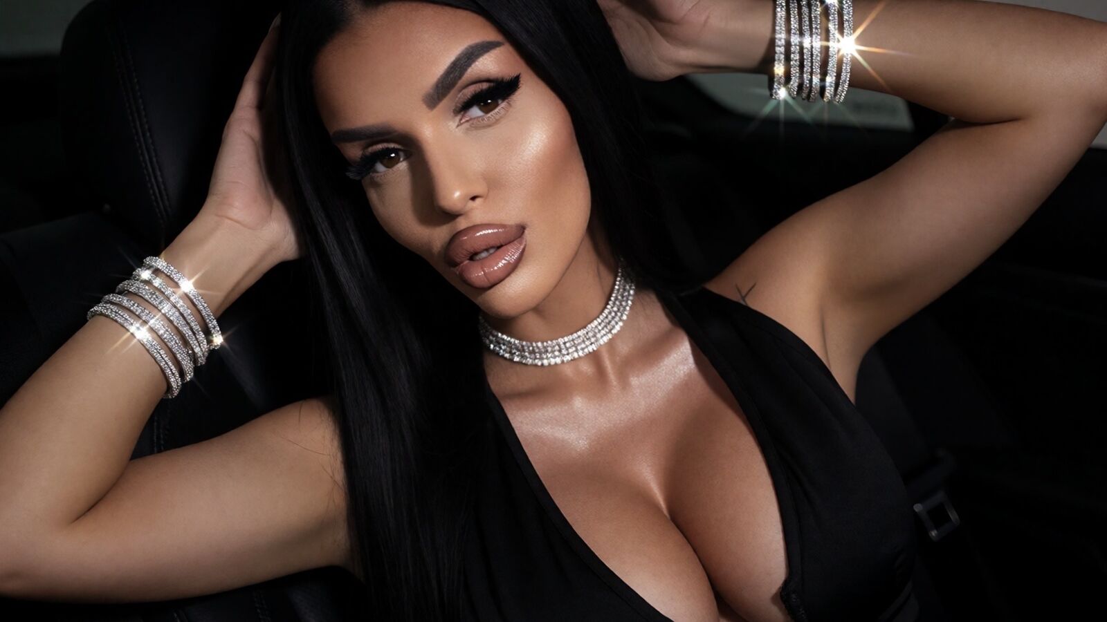 KimWilmes glamour portrait