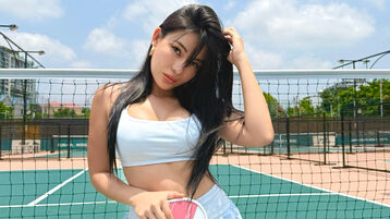 JiJi webcam show