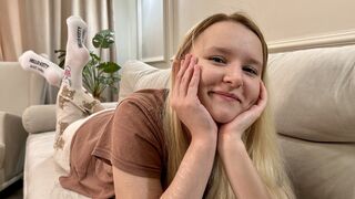 Free Nude AliceRoll