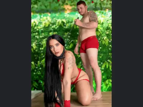 Chat with EdwardAndVella
