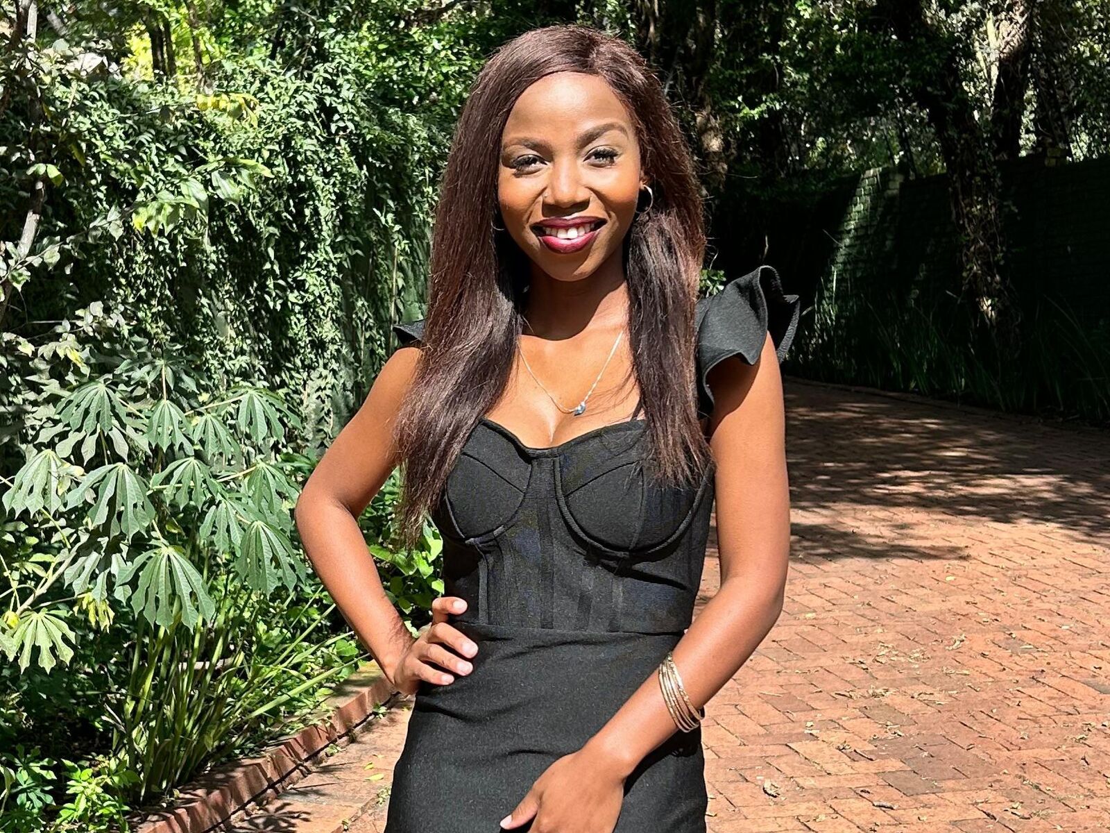 Live cam for SultryNaomi