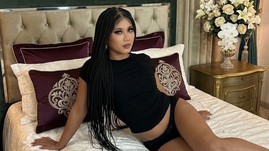 Free Live Sex Chat With AveryaCarolina