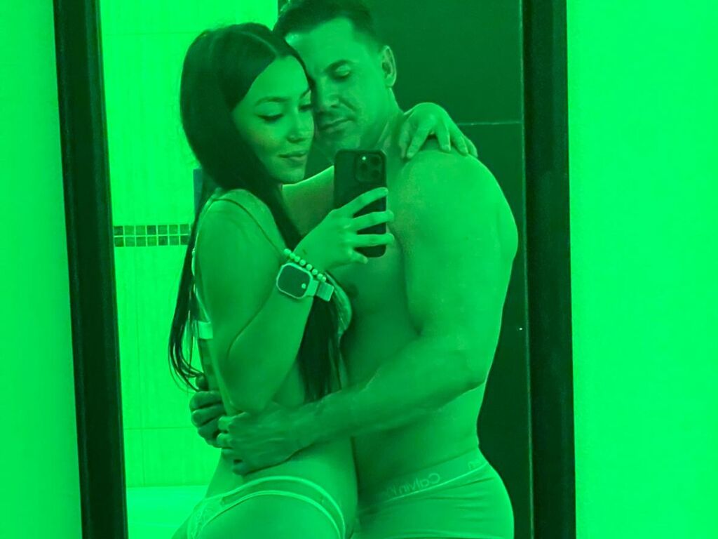 AriadneandMike Nackt