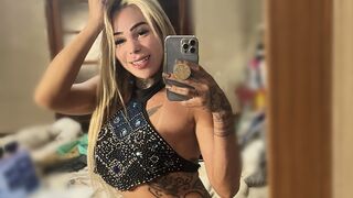 Free Nude AnnitaBarbie